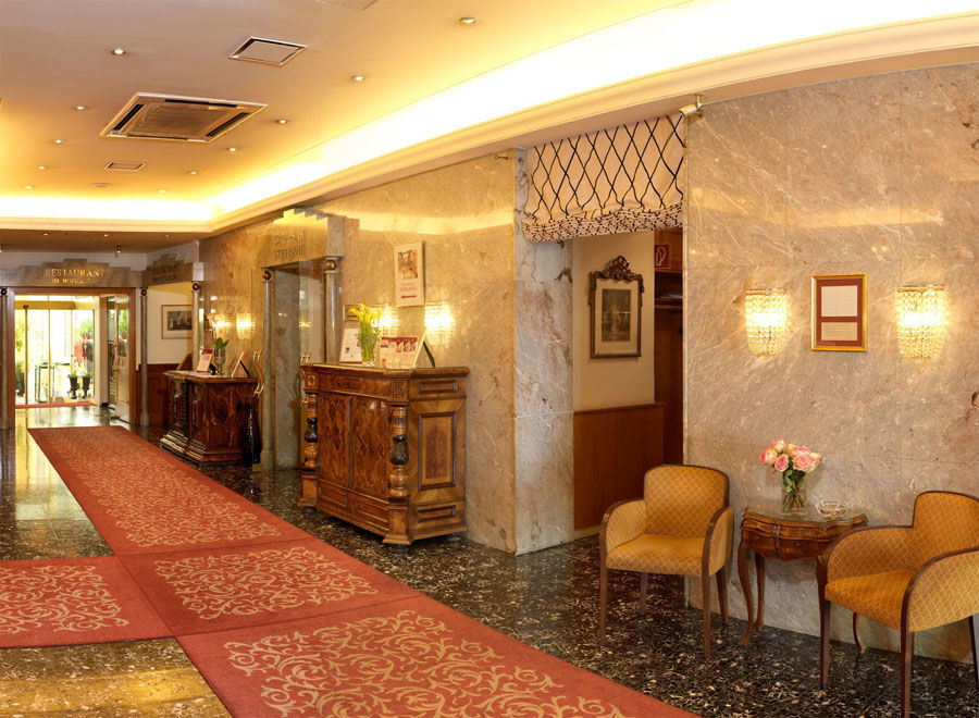فندق فيينافي  فندق ستيفاني المظهر الداخلي الصورة
